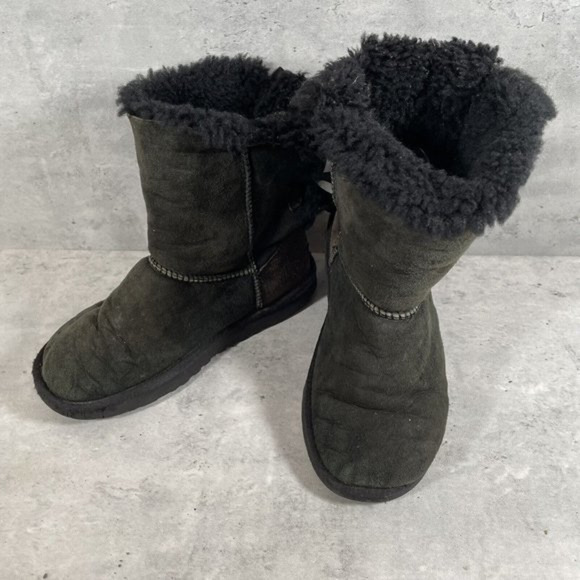 UGG Australia Womens Mini Bailey Bow II Sz 5 Winter Boot Chocolate Brown 1002954 - Picture 1 of 7